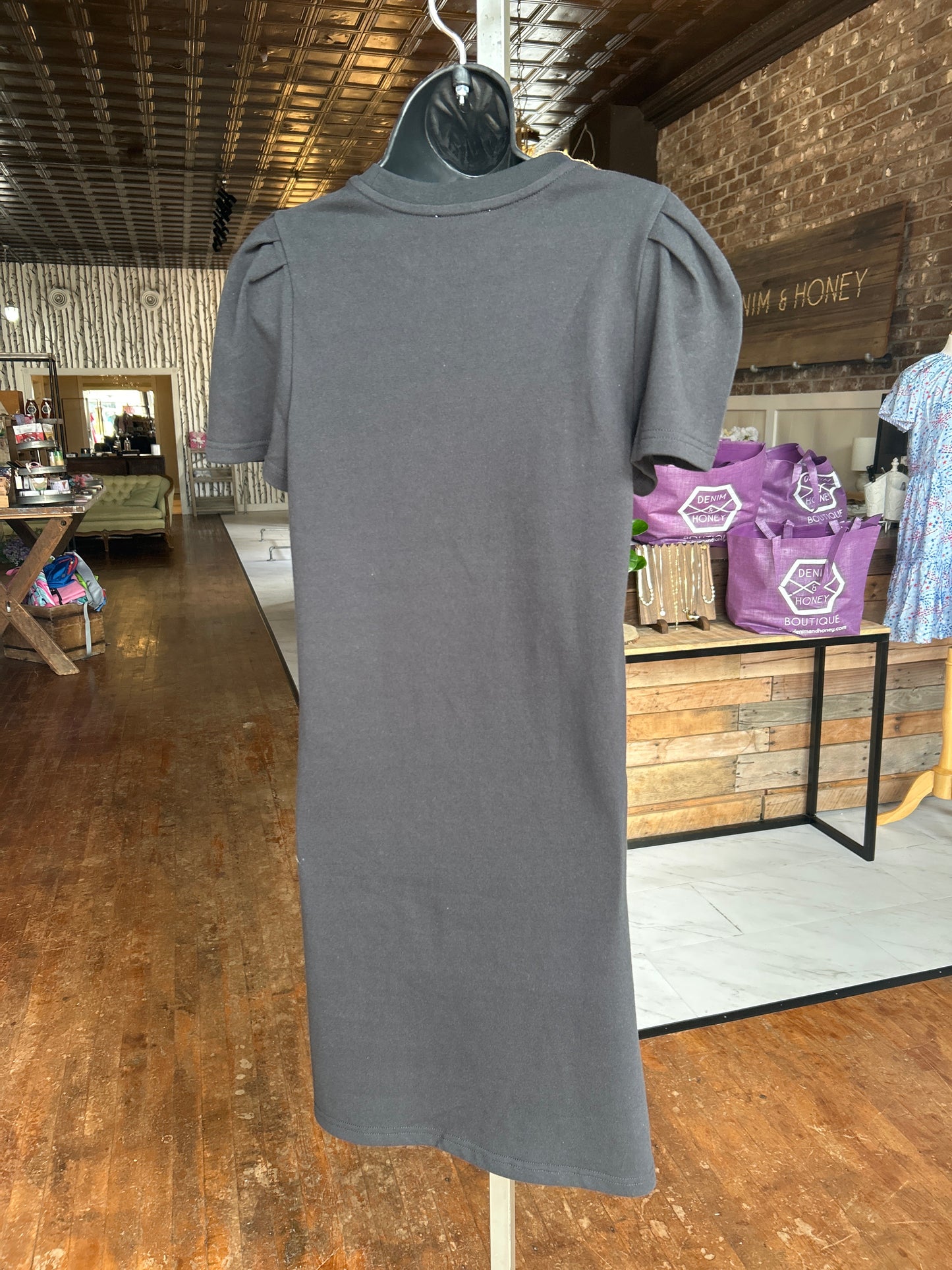 Mary Square - Carolina T-Shirt Dress | Black