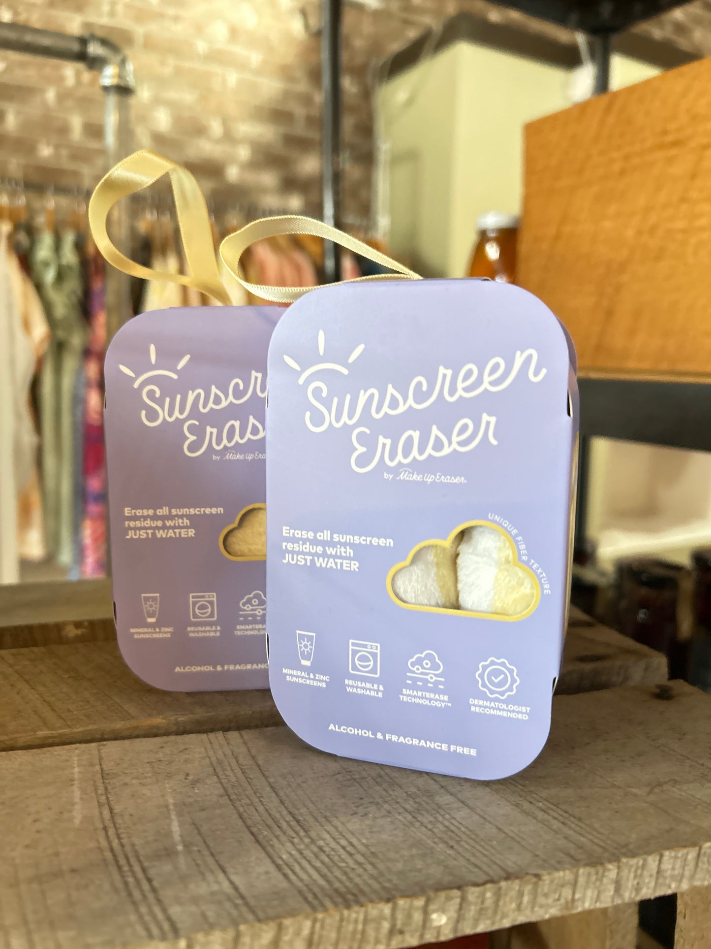 The Original MakeUp Eraser - Sunscreen Eraser