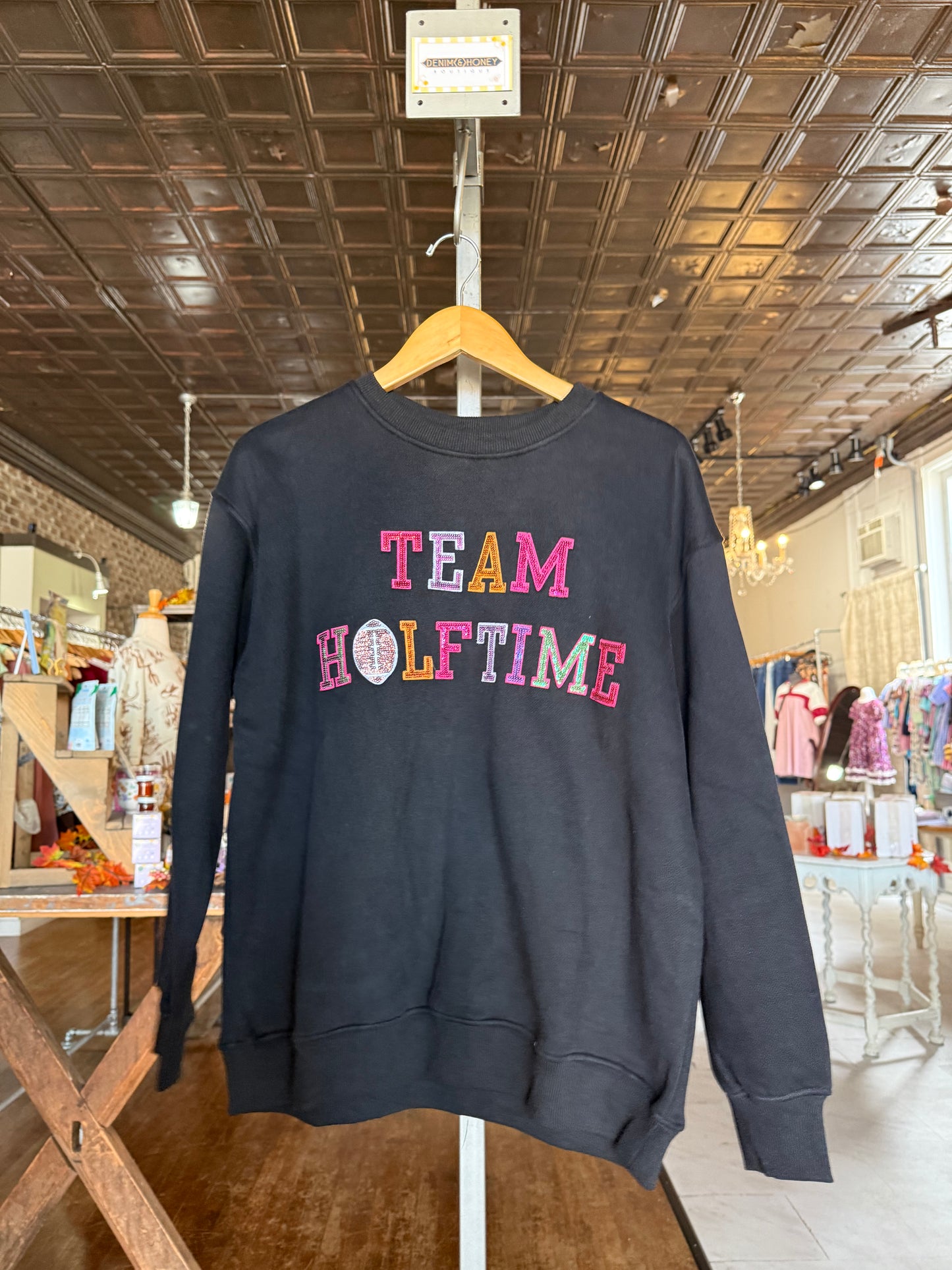 Annie Sweatshirt