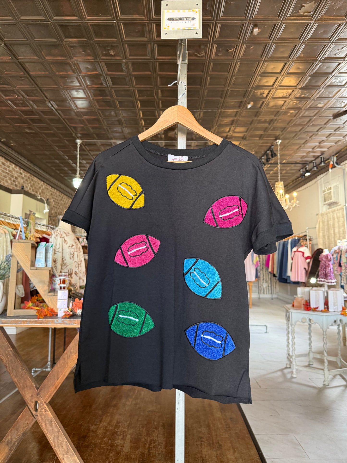 Cassidy Tee