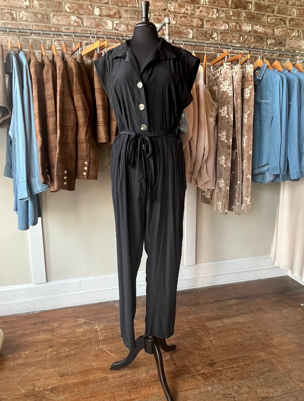 Black Sleeveless Jumpsuit
