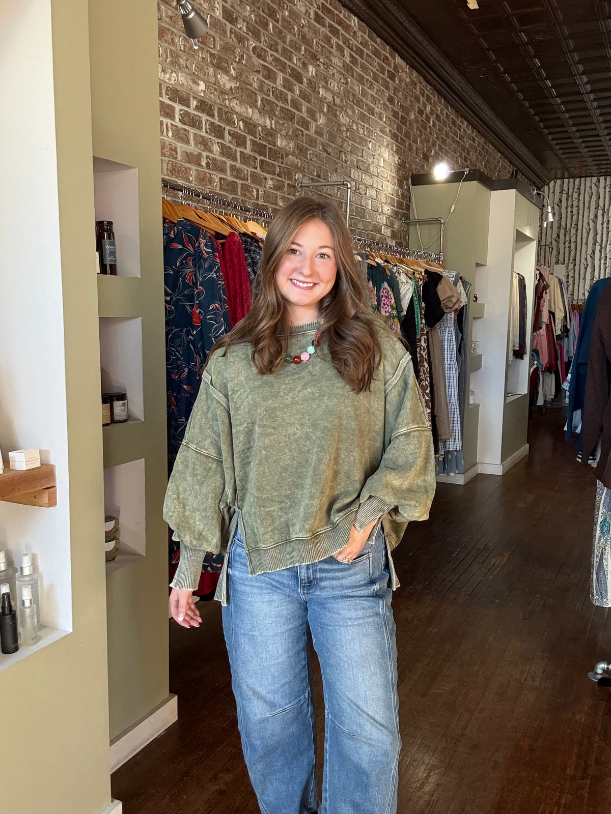 Maggie Sweatshirt - Light Olive
