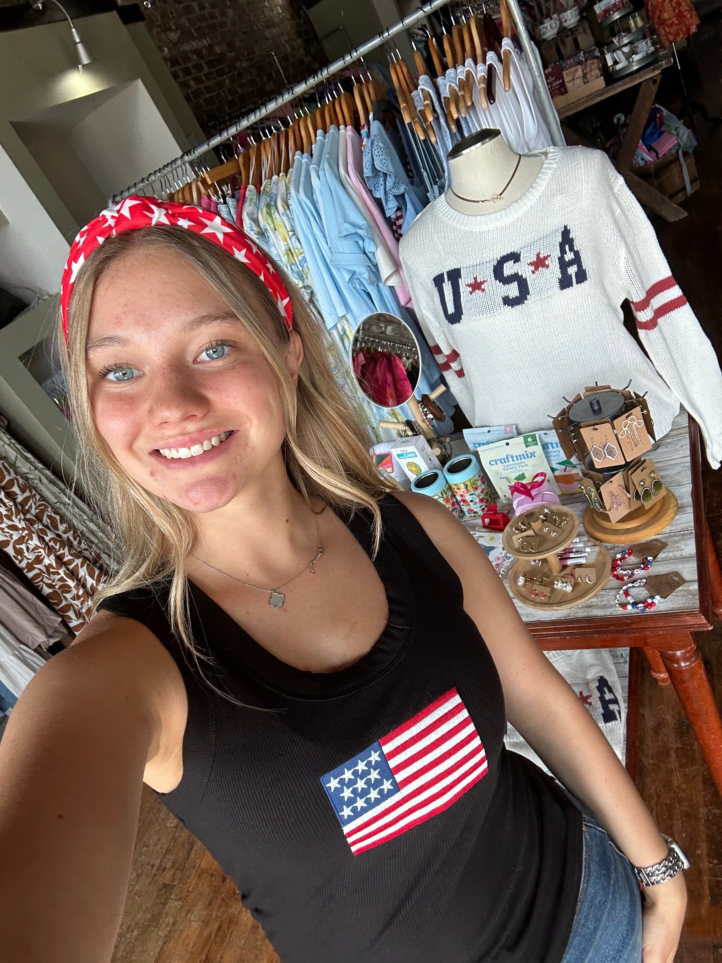 Ribbed American Flag Patch Scoop Neck Tank Top - Black