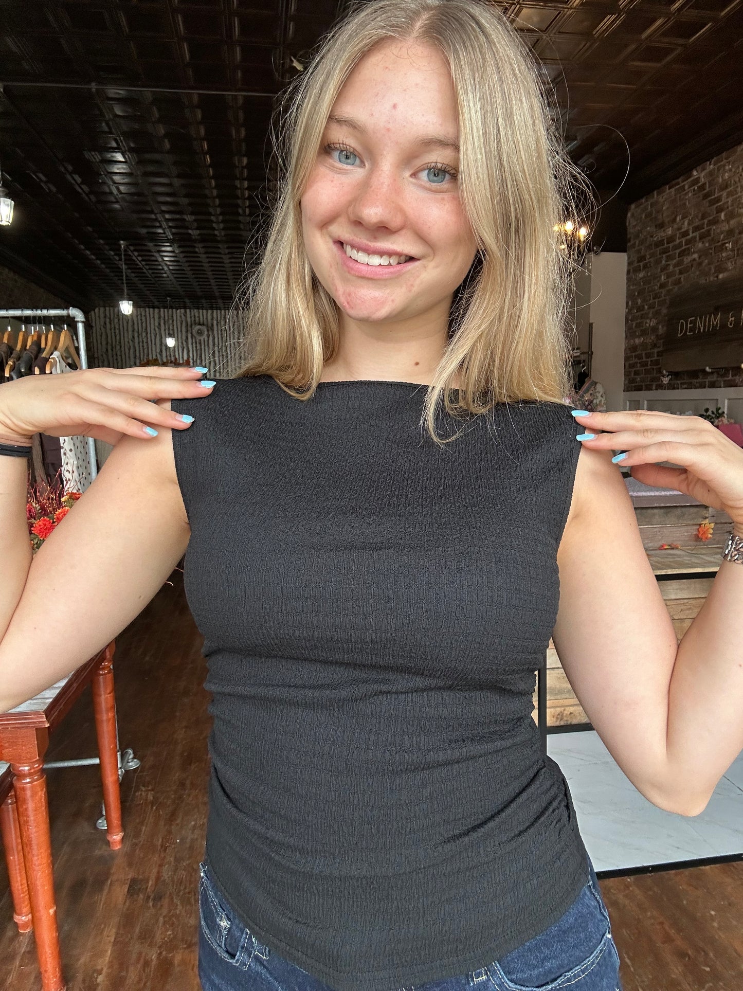 Sienna Ruched Tank Top - Black