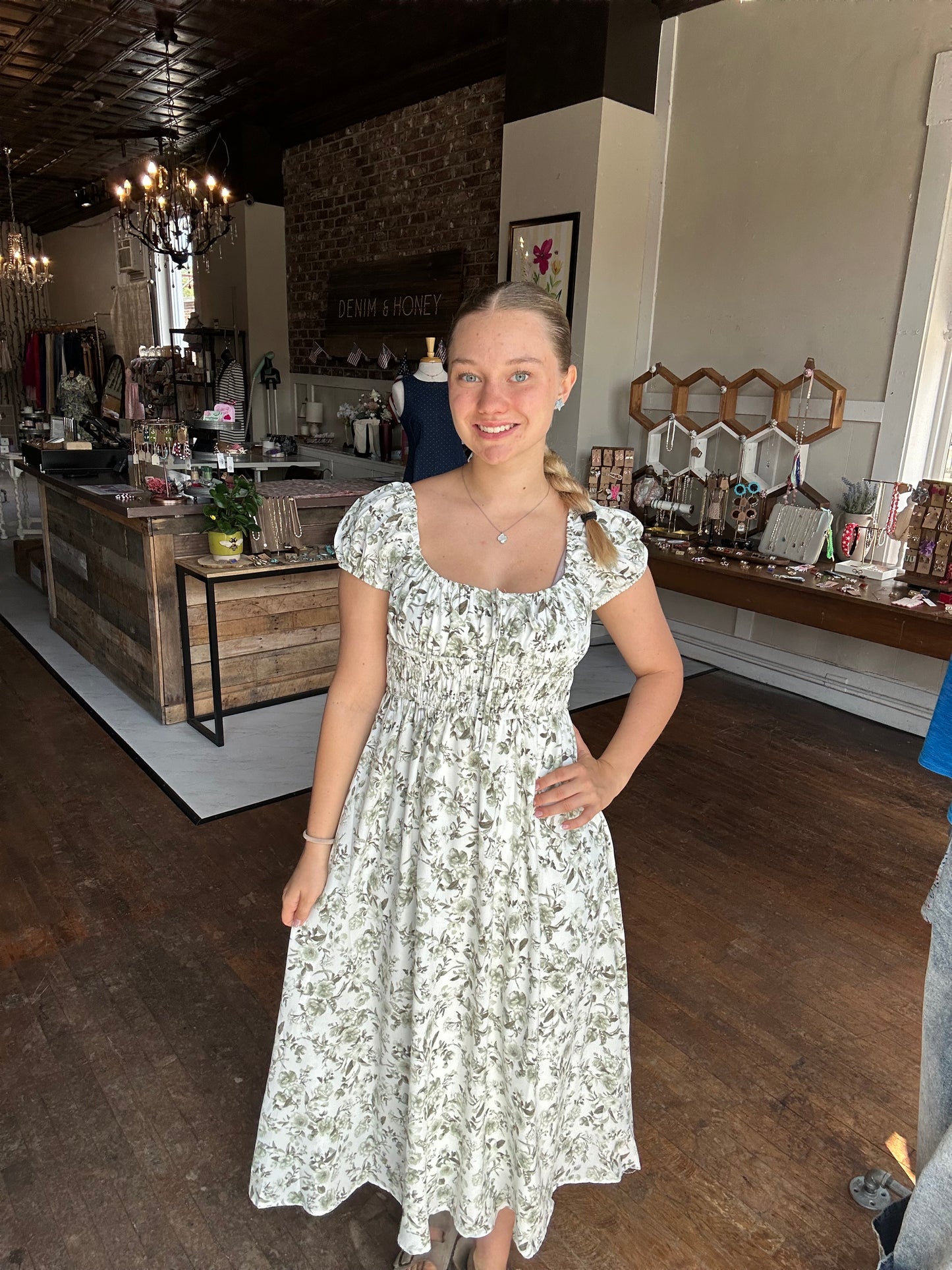FLORAL TOILE FRONT TIE SHORT SLEEVE MIDI DRESS - Olive