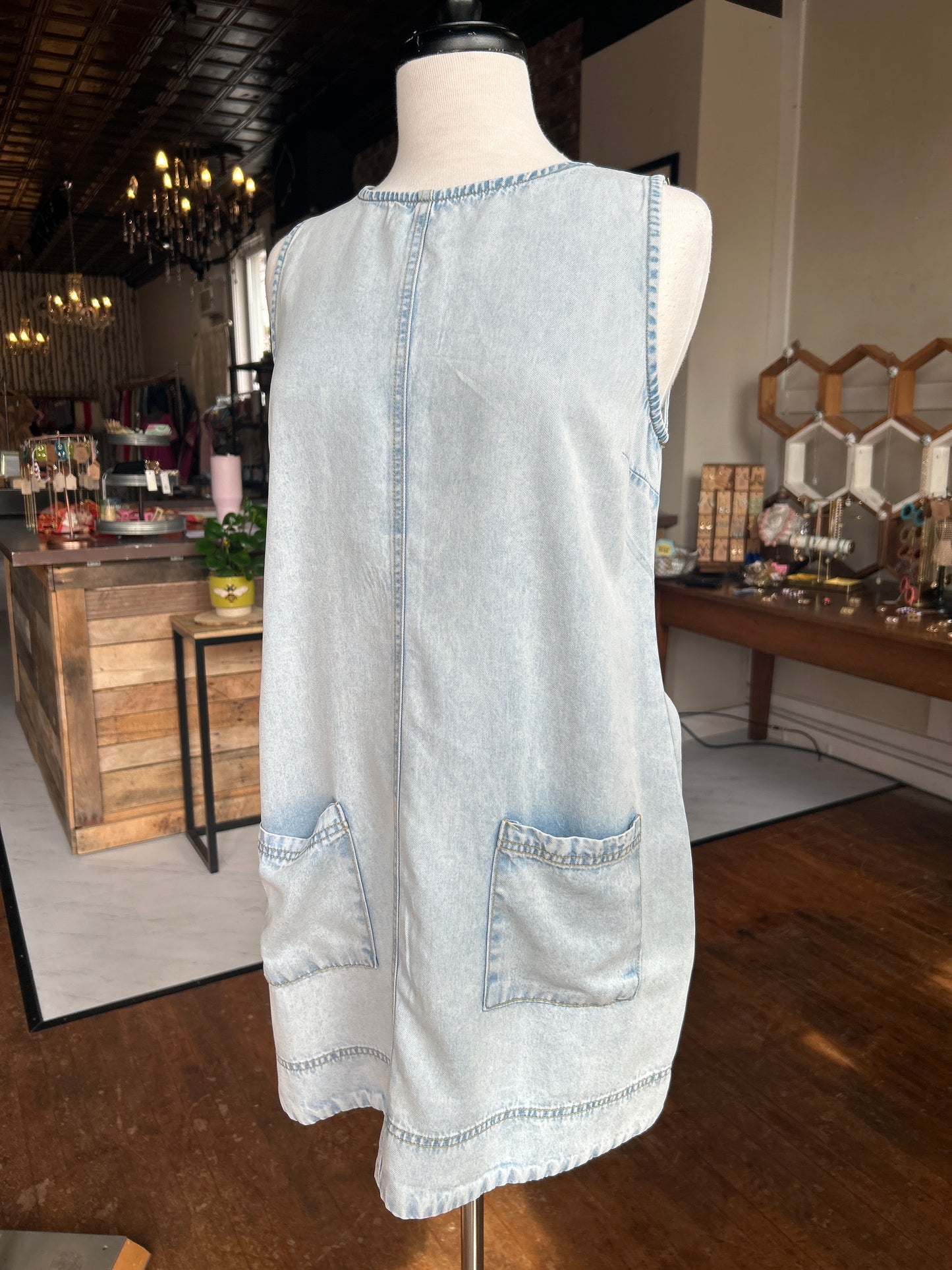 Sleeveless Pocket Detail Washed Denim Mini Dress | Light