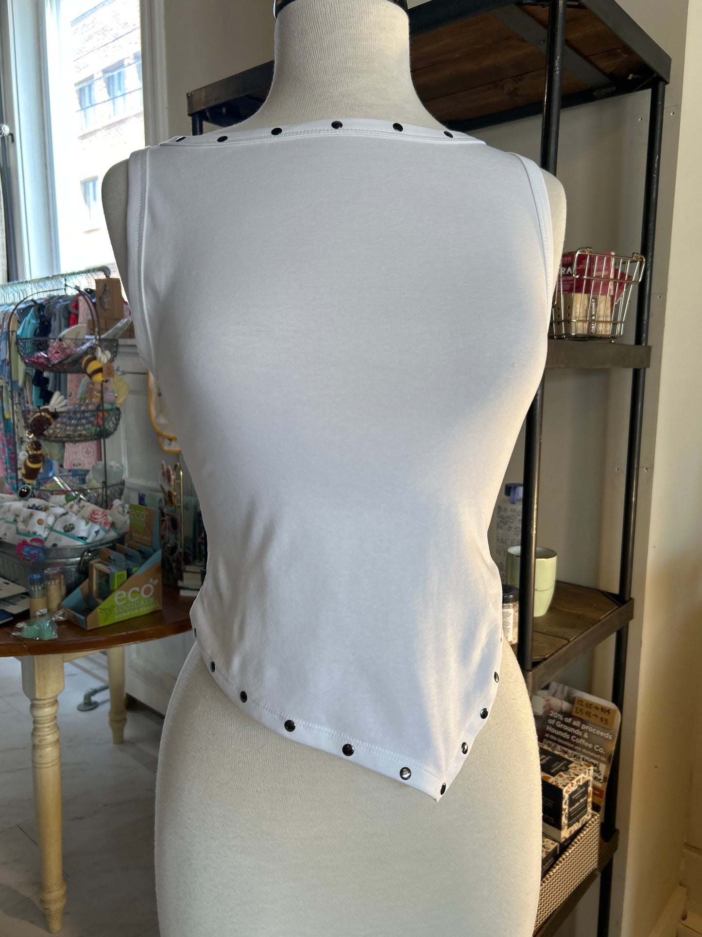 Stud Detail Asymmetrical Hem Knit Crop Top - White