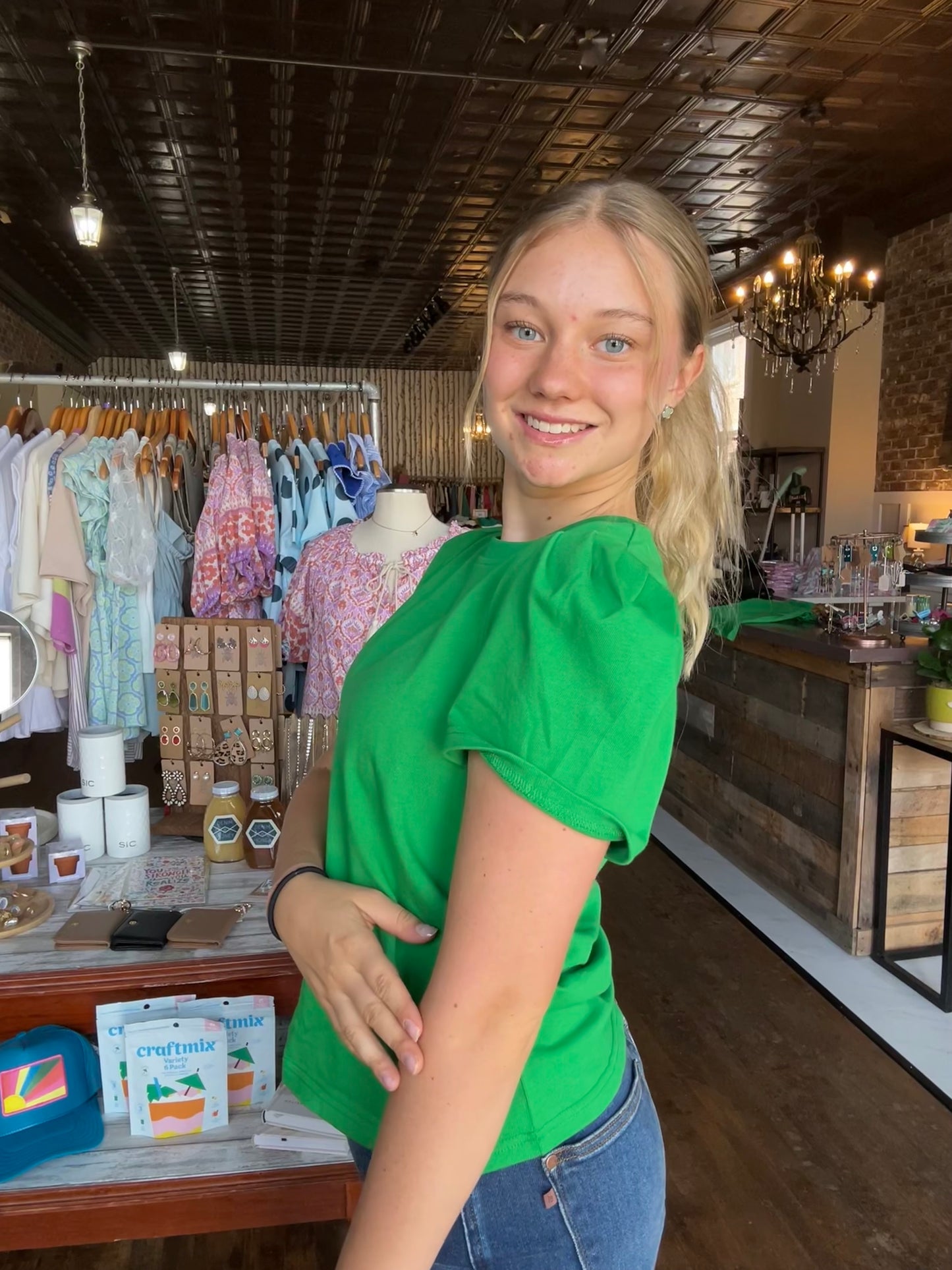 Larissa Pleat Sleeve Tee | Green