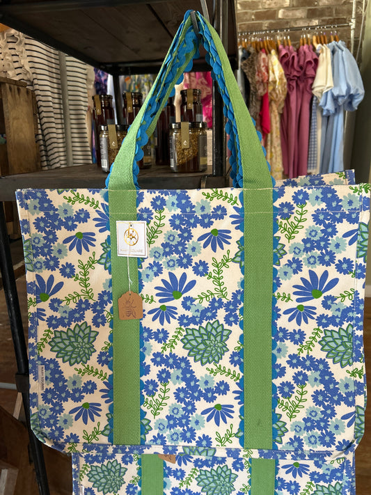 Monaco Carryall Tote | Daisy Chain White - Mary Square