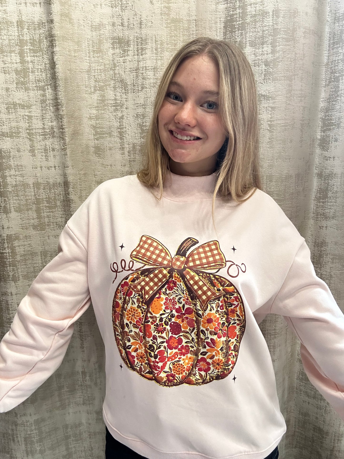 Pumpkin Mockneck - Pink