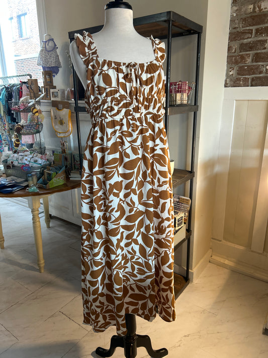Brown Leaf Print Maxi Dress - Plus
