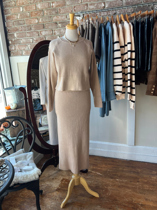 Ribbed Knit Midi Skirt