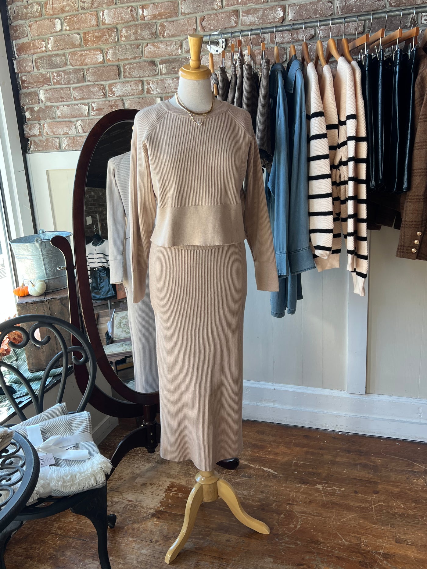 Long Sleeve Ribbed Knit Top