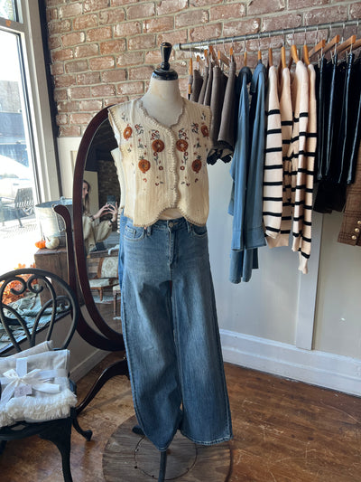 Floral Embroidered Crochet Vest