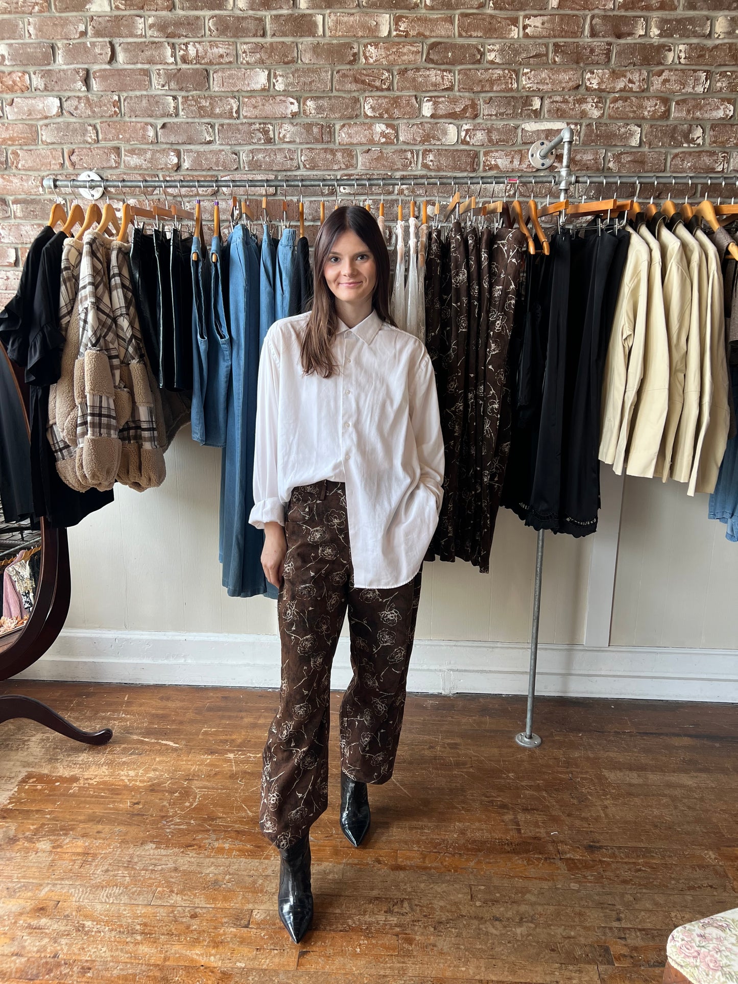 Brown Rose Printed Barrel Jeans