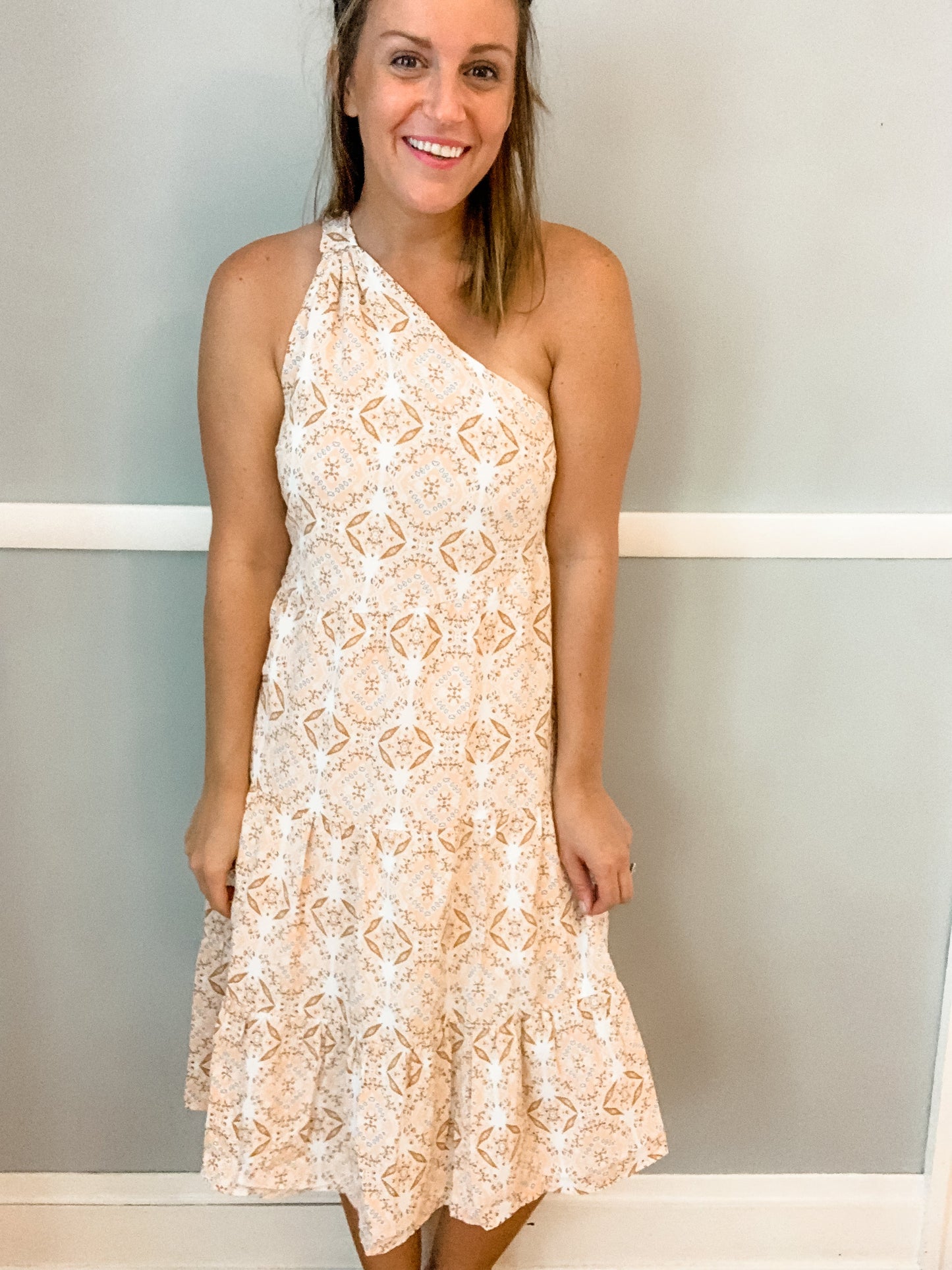 Peach Geometric One Shoulder Tiered Midi Dress