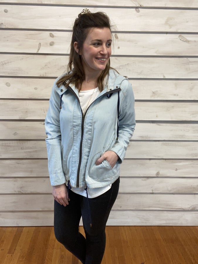 Lightweight Chambray Jacket