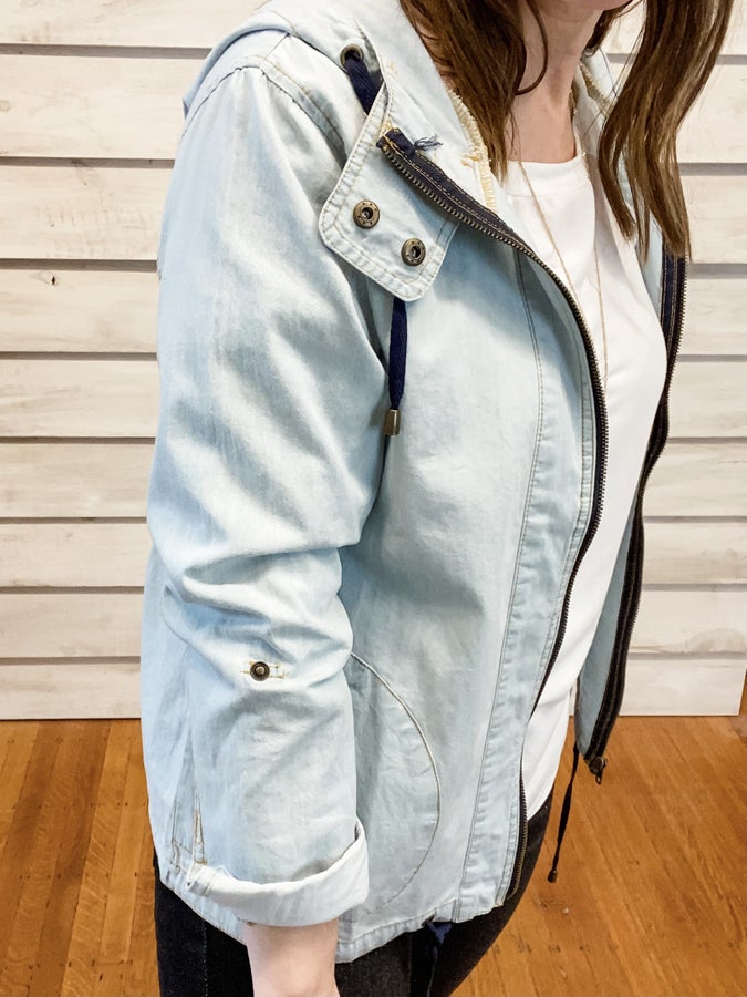 Lightweight Chambray Jacket
